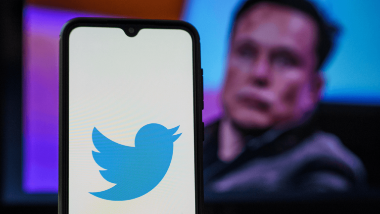 Twitter binlerce sözleşmeli çalışanını işten çıkardı