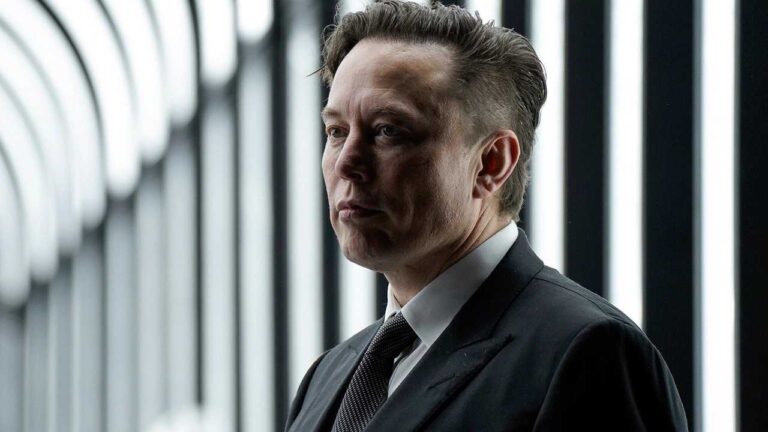 Elon Musk Guinness Rekorlar Kitabı’na girdi