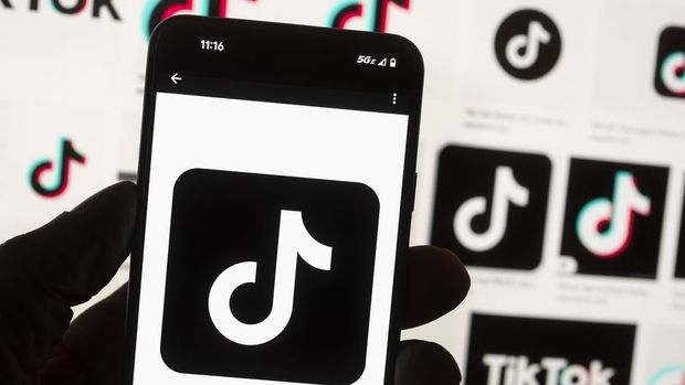 AB Komisyonu, çalışanlarına TikTok uygulamasını silme talimatı verdi