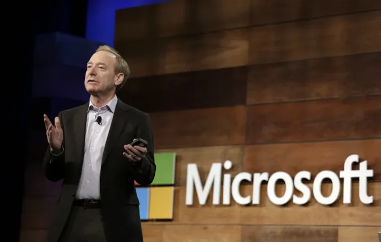 Microsoft Başkanı Smith: İngiltere’ye güvenimiz sarsıldı