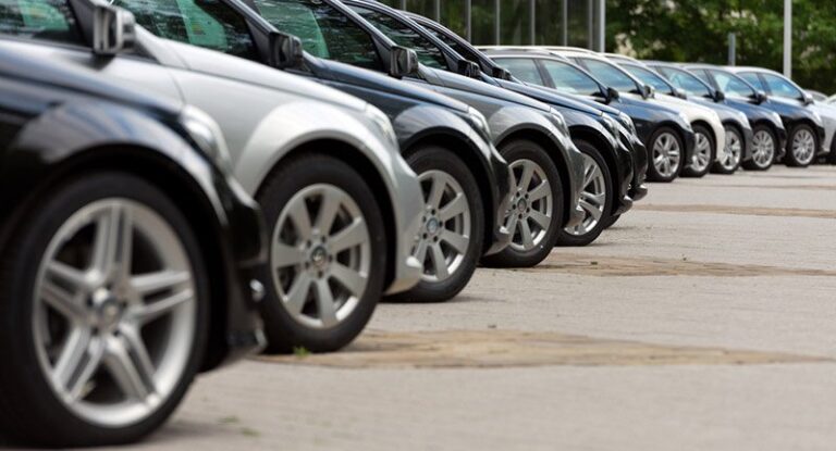 Haziran ayında Türkiye’de kaç adet otomobil ve hafif ticari araç satıldı?