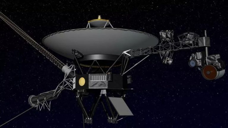 Voyager 1 uzay aracından 4 ay sonra ilk kez anlamlı veri geldi