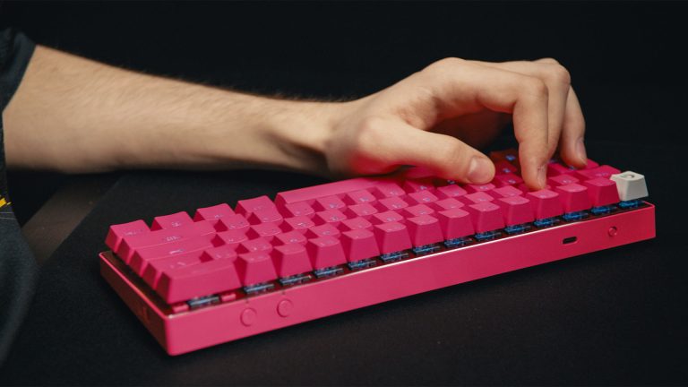 Kompakt oyuncu klavyesi Logitech G Pro X 60 tanıtıldı